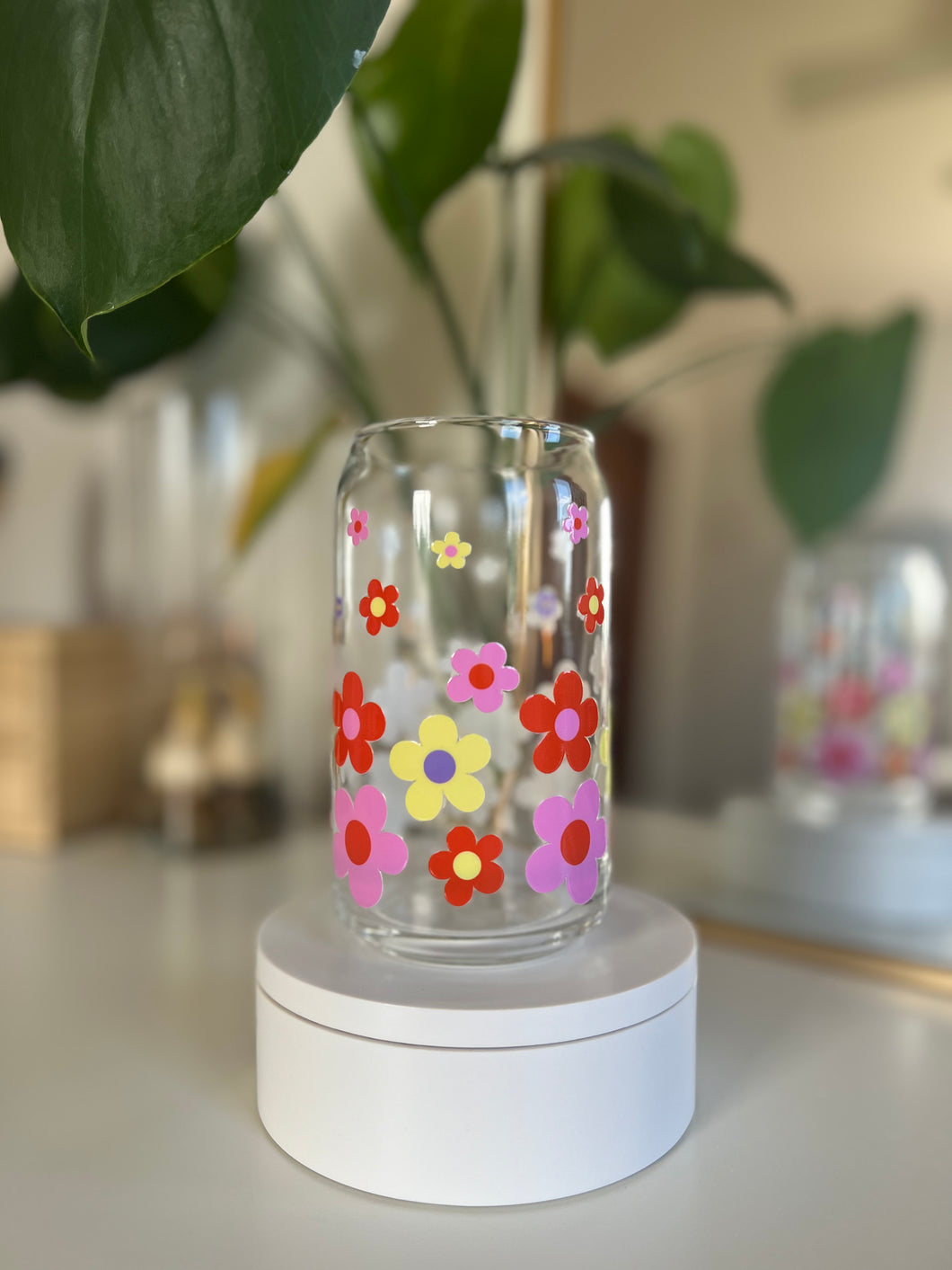 Retro Flowers Glass Cup